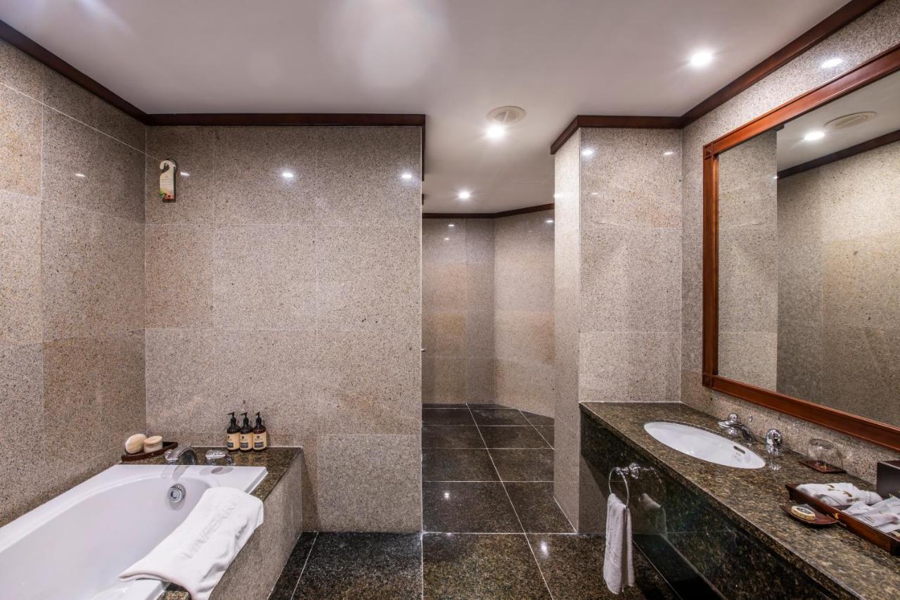 Suite Junior Có Giường Cỡ King Nhìn Ra Vườn